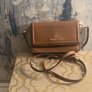 Genuine Micheal Kors Jet Set Luggage Brown Leather Phone Crossbody Bag